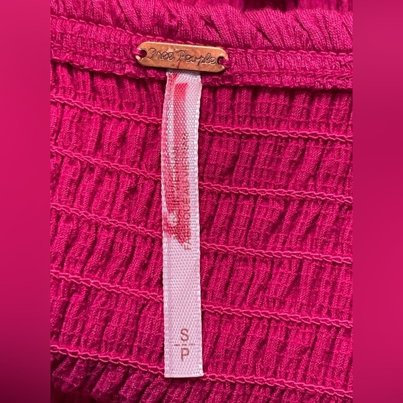 Free People Bryence Smocked Cropped Top‎ Size Small - Picture 9 of 10